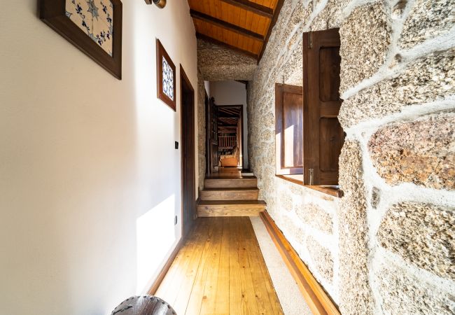 Casa en Vieira do Minho - Casa do Souto Vieira do Minho - Casa Rural com piscina by House and People Casa en Vieira do Minho - Casa do Souto Vieira do Minho - Casa Rural com piscina by House and People