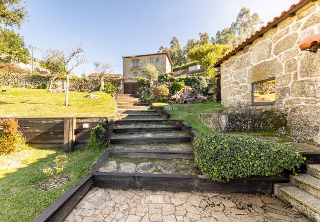 Casa en Vieira do Minho - Casa do Souto Vieira do Minho - Casa Rural com piscina by House and People Casa en Vieira do Minho - Casa do Souto Vieira do Minho - Casa Rural com piscina by House and People