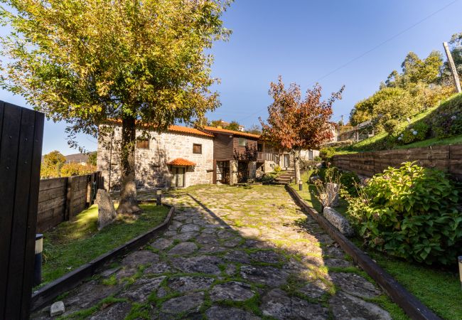 Casa en Vieira do Minho - Casa do Souto Vieira do Minho - Casa Rural com piscina by House and People Casa en Vieira do Minho - Casa do Souto Vieira do Minho - Casa Rural com piscina by House and People