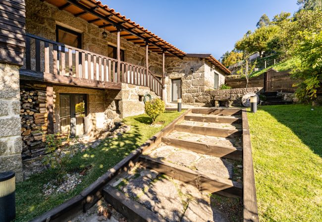 Casa en Vieira do Minho - Casa do Souto Vieira do Minho - Casa Rural com piscina by House and People Casa en Vieira do Minho - Casa do Souto Vieira do Minho - Casa Rural com piscina by House and People