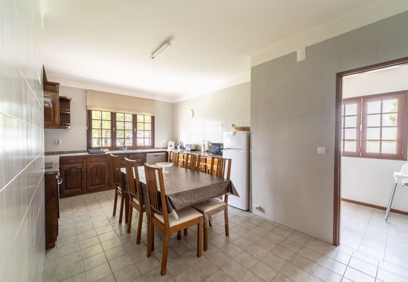 Casa en Viana do Castelo - Amorosa Villa, 500m from the beach by House and People