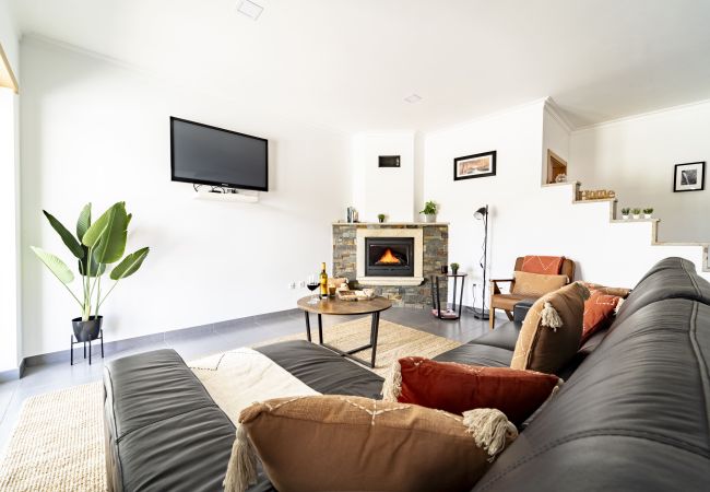 Casa en Paredes de Coura - Casa Belavista by House and People Casa en Paredes de Coura - Casa Belavista by House and People