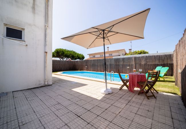 Casa en Esposende - Marinhas Esposende - Moradia V4 com piscina junto à praia by House and People pt Travessa Fra Casa en Esposende - Marinhas Esposende - Moradia V4 com piscina junto à praia by House and People pt Travessa Fra