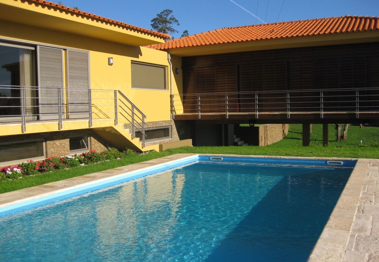 Casa en Caminha - Casa Campo da Eira by House and People