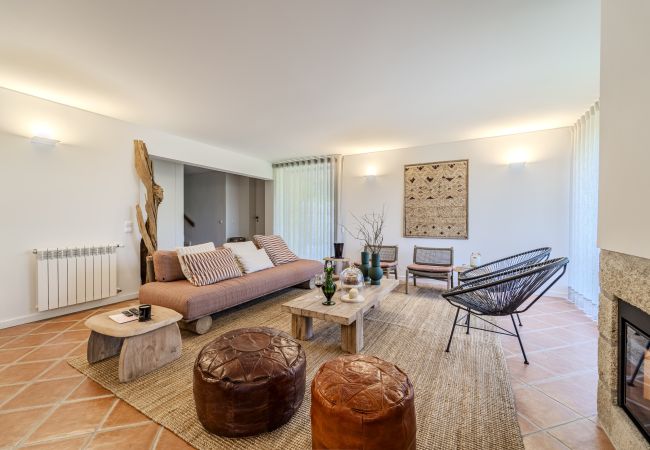 Casa en Caniçada - Ge House by House and People Casa en Caniçada - Ge House by House and People