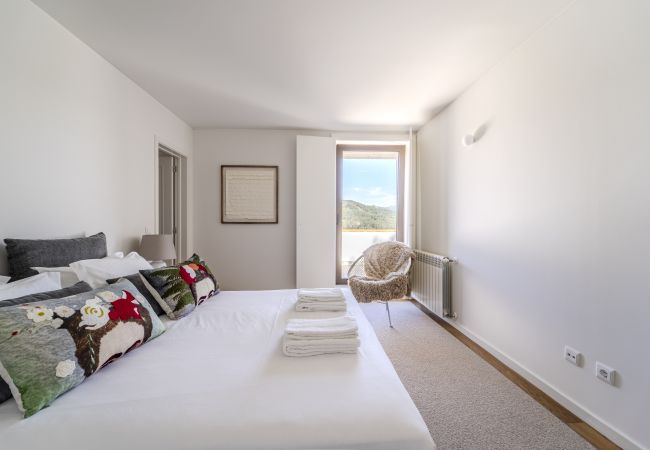 Casa en Caniçada - Ge House by House and People Casa en Caniçada - Ge House by House and People