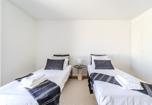 Casa en Caniçada - Ge House by House and People Casa en Caniçada - Ge House by House and People