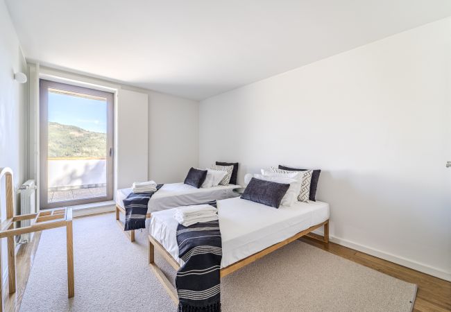 Casa en Caniçada - Ge House by House and People Casa en Caniçada - Ge House by House and People