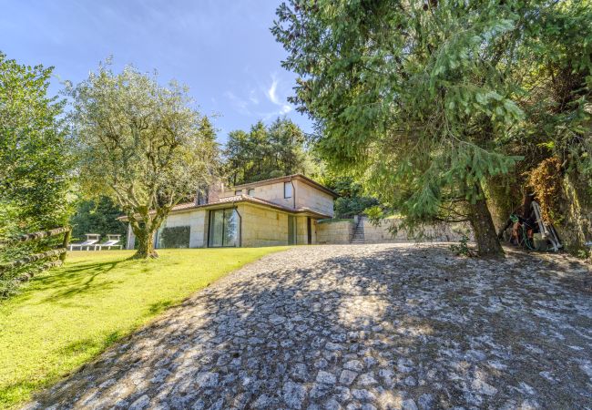 Casa en Caniçada - Ge House by House and People Casa en Caniçada - Ge House by House and People