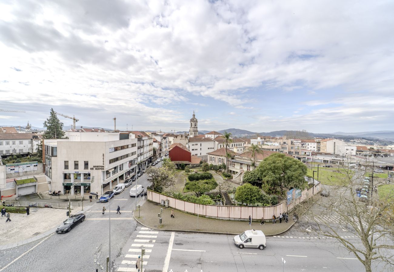 Apartamento en Braga - Central Lodge Flat by House and People