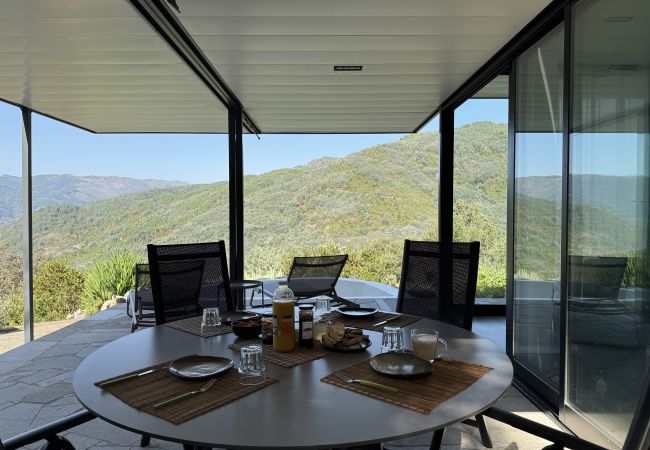 Casa en Vieira do Minho - Sorte das Gestaças by House and People Casa en Vieira do Minho - Sorte das Gestaças by House and People