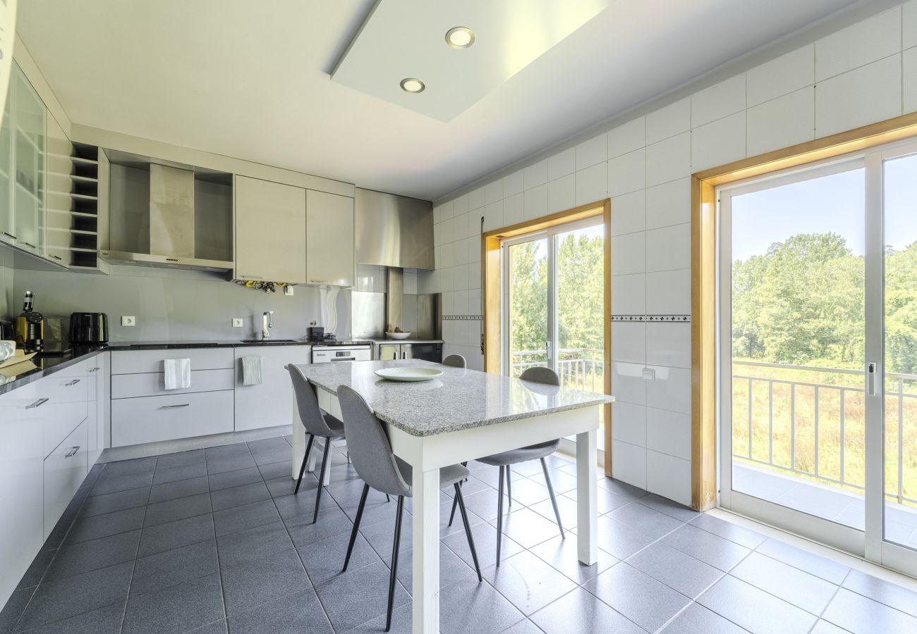 Casa en Vila Verde - Casa do Sol by House and People